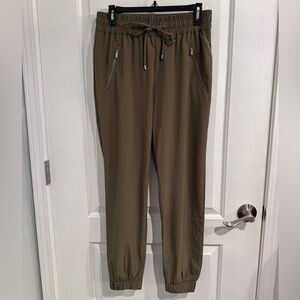 Calvin Klein Women’s Green Joggers